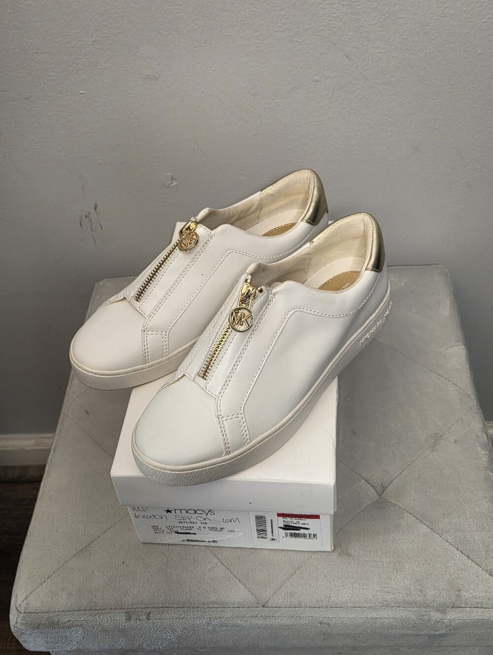 Michael Kors Kraton White Slip-On‎ Sneakers with Gold Heel and Zip Charm, Sz 6